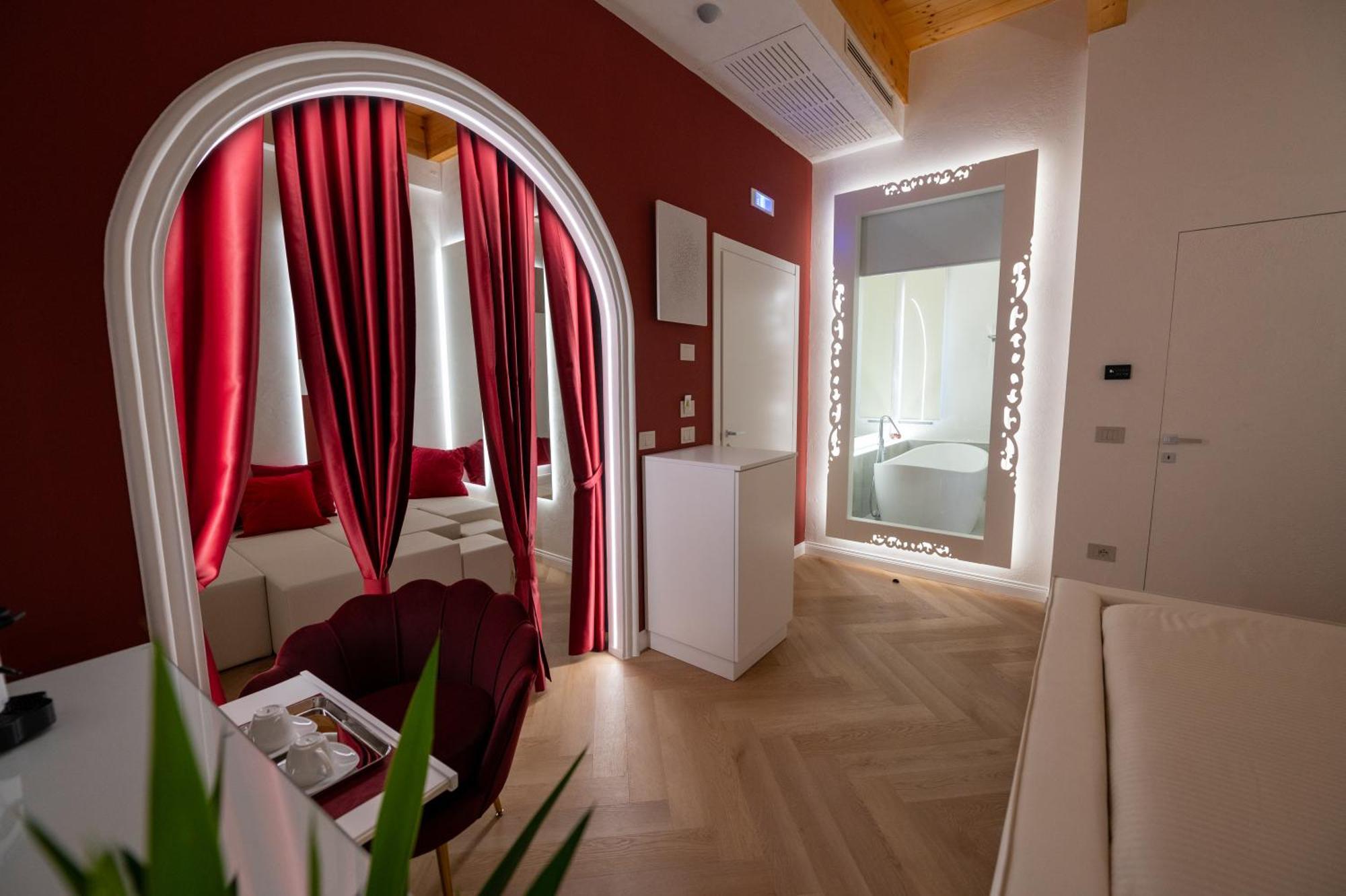 La Divina - Free Parking - Bed & Breakfast Тропеа Екстериор снимка