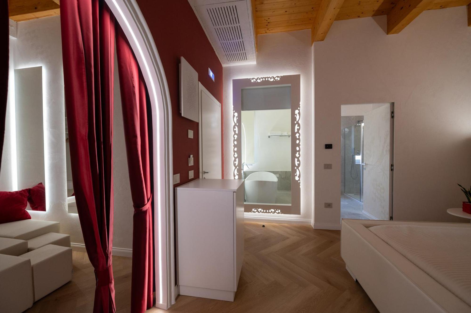 La Divina - Free Parking - Bed & Breakfast Тропеа Екстериор снимка