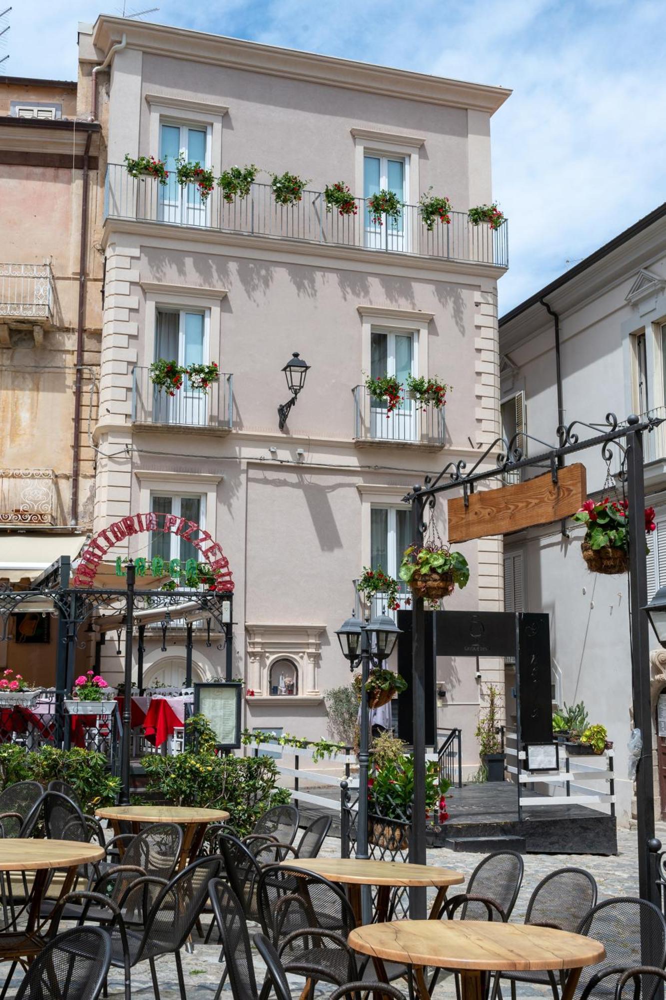 La Divina - Free Parking - Bed & Breakfast Тропеа Екстериор снимка